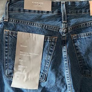 Everlane The Curvy 90s Cheeky Jean